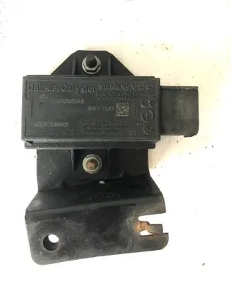 Chrysler 300 - 300C Tire pressure control unit 5WY7561 04602503AB