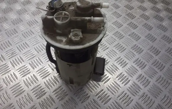 Toyota Avensis T250 Mechanical fuel pump 