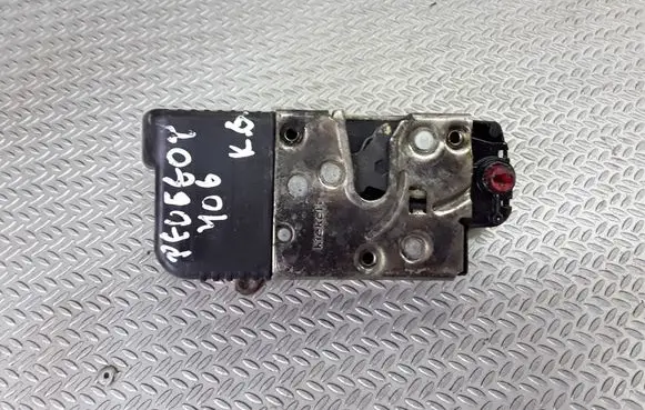 Peugeot 406 Rear door lock