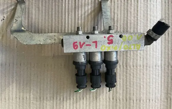 Suzuki Alto LP gas injector 67R-010185
