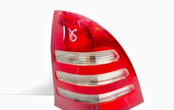 Mercedes-Benz C W203 Rear/tail lights A2038201264