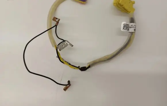 Volkswagen PASSAT B8 Airbag squib ring wiring 5K0971584