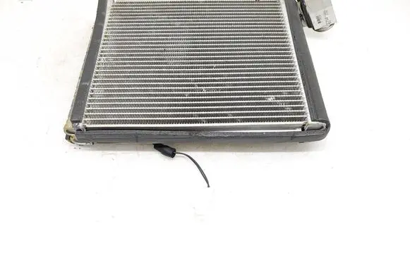 Air conditioning (A/C) radiator (interior)
