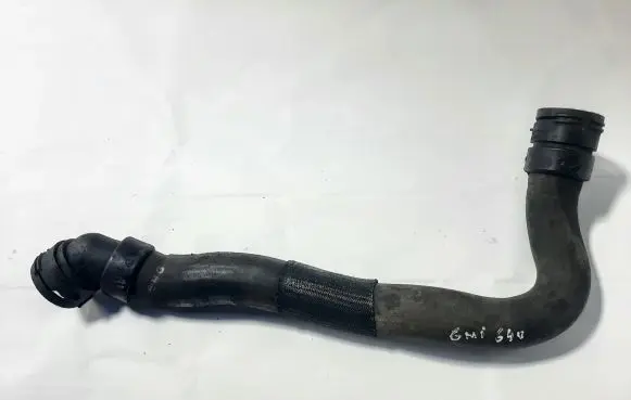 Volvo XC70 Engine coolant pipe/hose BG918260GA
