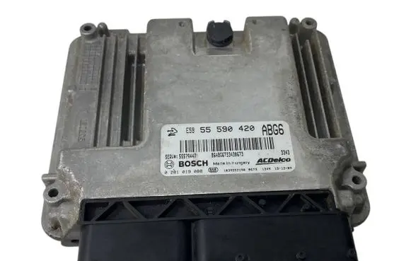 Opel Insignia A Engine control unit/module 55590420 55579447 0281019088