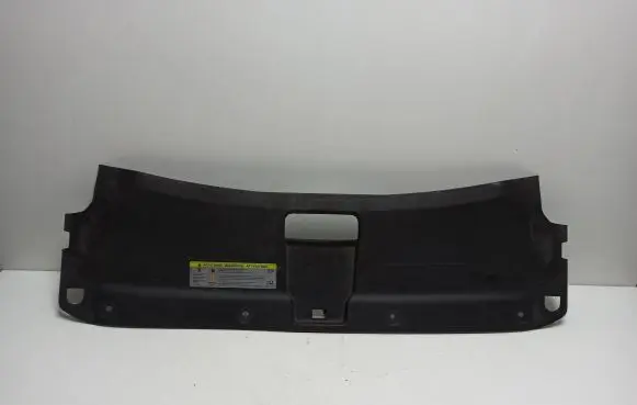 Audi Q3 8U Top upper radiator support slam panel 8U0807081B