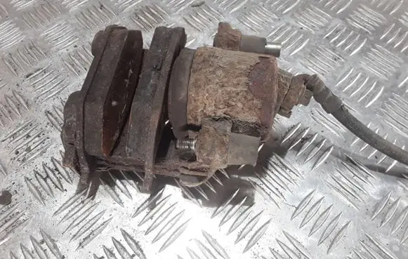 Skoda Fabia Mk2 (5J) Front brake caliper