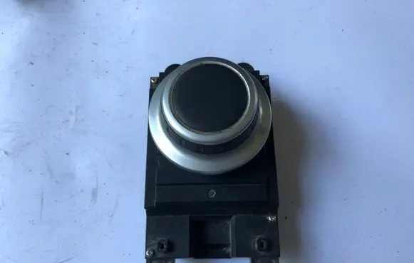 BMW 5 E60 E61 Head unit multimedia control 6944884