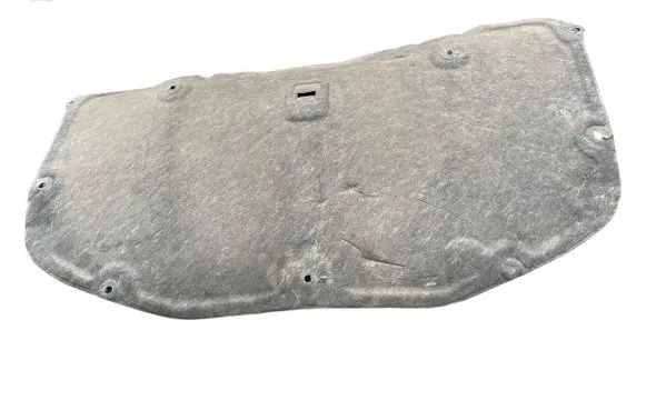 Engine bonnet/hood sound/heat insulation