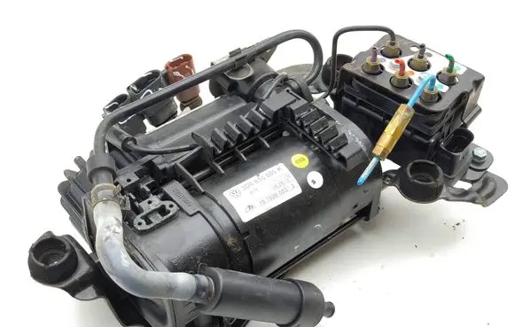 Bentley Flying Spur Air suspension compressor/pump 3D0616005K 15150000313 050518