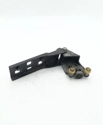 Renault Trafic III (X82) Sliding door middle roller runner 93451715 777645238R