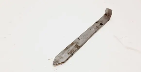 Volvo V70 Headlight/headlamp mounting bracket 30678340