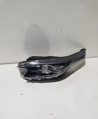 KIA Xceed Headlight/headlamp 92101J7300 J792111030