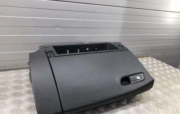 Audi A8 S8 D4 4H Glove box set 4H1857051