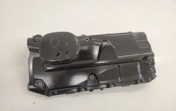 Mercedes-Benz Vito Viano W638 Engine cover (trim) A6110163224