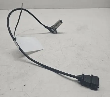 Volkswagen Sharan Crankshaft position sensor 028907319B