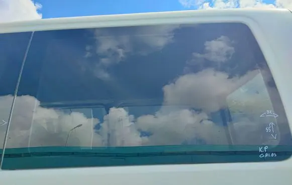 Volkswagen Transporter - Caravelle T5 Rear side window 43R000015
