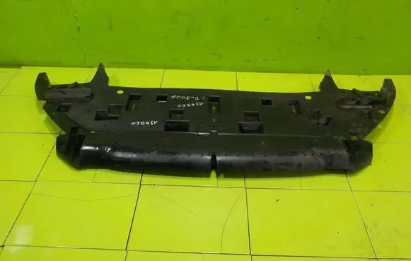 Peugeot 5008 Front bumper skid plate/under tray 12AB60 2BB889720E4D4E04A7