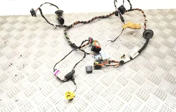 Skoda Octavia Mk2 (1Z) Front door wiring loom 1Z0121G 2806212820 1J0973715