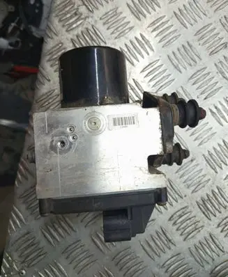 Volkswagen PASSAT B6 ABS Pump 3C0614109C 16431601 16431501C