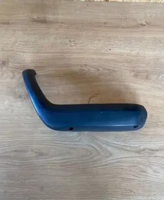 BMW 5 E28 Front door interior handle trim 1874264