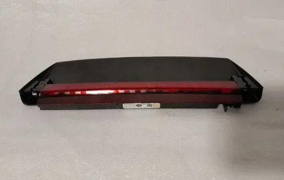 Audi A4 S4 B9 8W Third/center stoplight 8W5945097