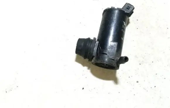 Volvo S80 Windscreen/windshield washer pump 9169611 060210-3950