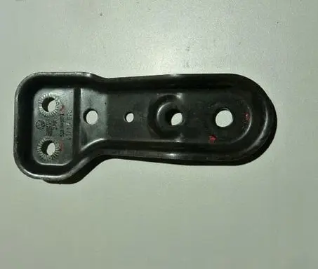 Volkswagen PASSAT B8 Other front suspension part 5Q0199517