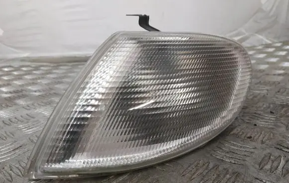 Volkswagen Sharan Front indicator light 185134B