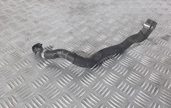 Volvo V60 Engine coolant pipe/hose 31368660