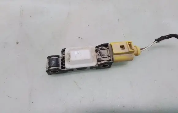 Audi A3 S3 8P Airbag deployment crash/impact sensor 4B0959643E