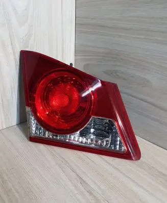 Honda Civic Tailgate rear/tail lights P6068L