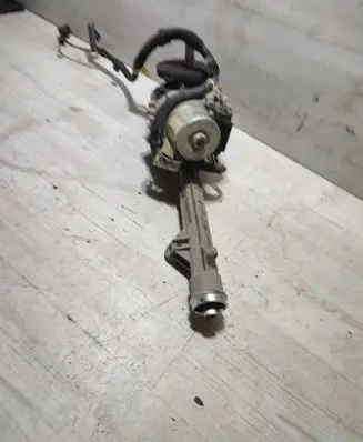 Peugeot 2008 I Steering rack 6700003929A Q03T2676