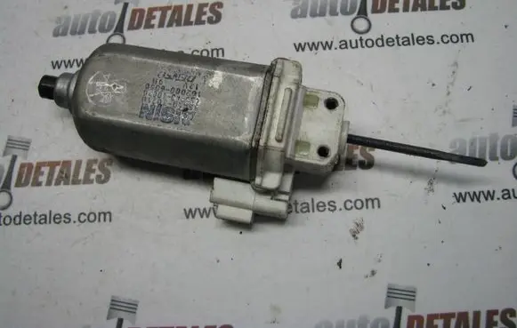 Lexus LS 430 Seat adjustment motor 8582030710