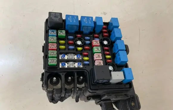KIA Ceed Fuse box set PA6GF30