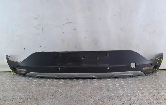 Dacia Sandero III Rear bumper lower part trim 850183490R 850101693V 850700633R