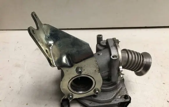 Opel Combo D Throttle valve 55260126 11R143807 HU1506000020