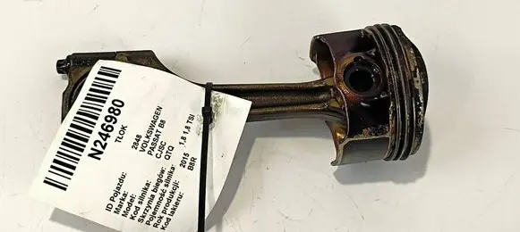 Volkswagen PASSAT B8 Piston with connecting rod 