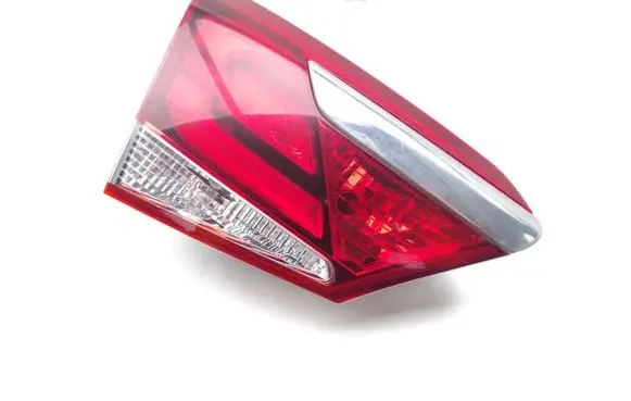Hyundai i40 Tailgate rear/tail lights 92403-3Z5