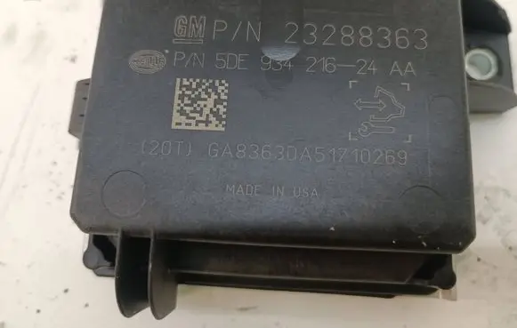 Chevrolet Trax Fuel injection pump control unit/module 23288363 5DE93421624AA GA8363DA51710269