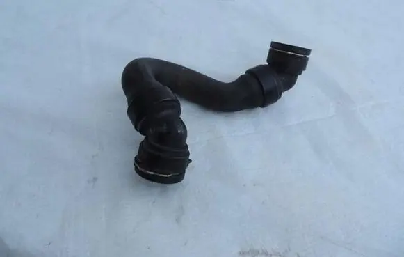 Opel Meriva B Engine coolant pipe/hose 13265569