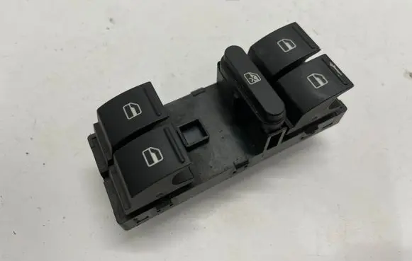 Volkswagen PASSAT B7 Electric window control switch 1K4959857B