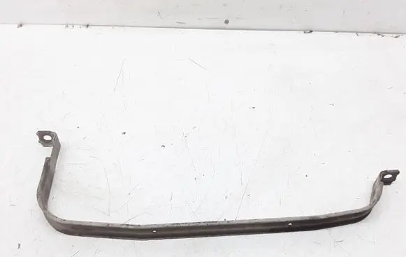 Fuel tank mounting bracket