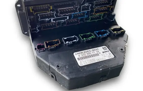 Mercedes-Benz E W212 Fuse module A2129007124