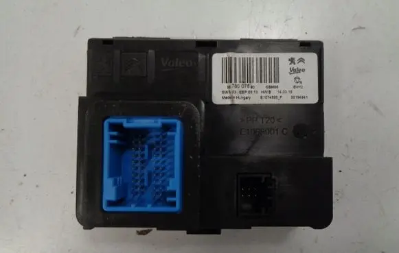 Peugeot 308 Air conditioning/heating control unit 