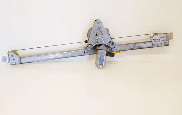 Renault Trafic II (X83) Front window lifting mechanism without motor 7700311820C 91165704C