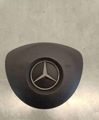 Mercedes-Benz C W205 Steering wheel airbag SX16270240080 308998599162AD