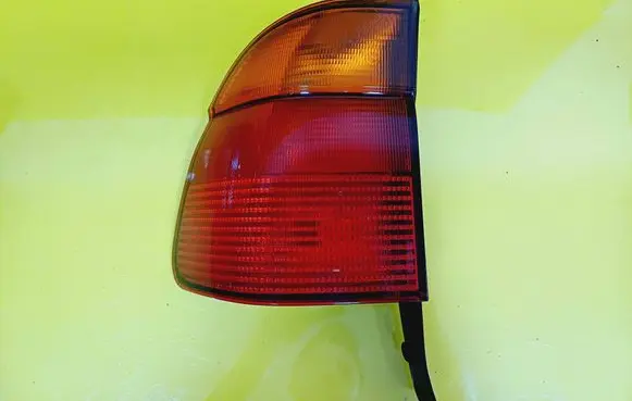 BMW 5 E39 Rear/tail lights 8361671