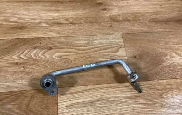 Ford Focus Air conditioning (A/C) pipe/hose 