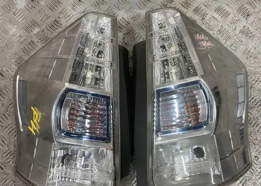 Toyota Prius+ (ZVW40) Rear/tail lights set PRIUSZVW40 ZVW41